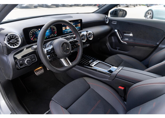 Mercedes-Benz A-Klasse 250e Business Solution AMG