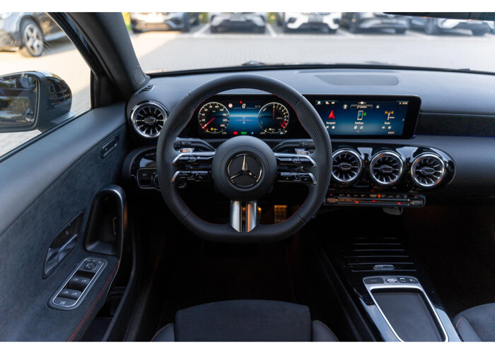 Mercedes-Benz A-Klasse 250e Business Solution AMG