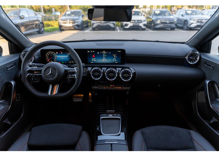 Mercedes-Benz A-Klasse 250e Business Solution AMG