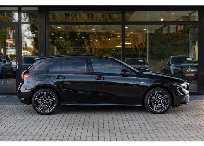 Mercedes-Benz A-Klasse 250e Business Solution AMG