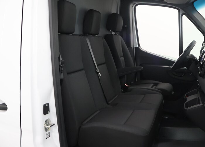 Mercedes-Benz eSprinter 414 L2 H2 RWD PRO 81kWh |