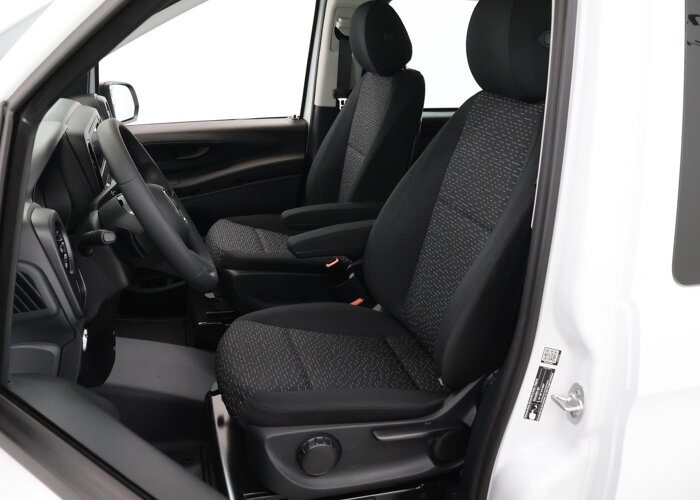 Mercedes-Benz EVITO TOURER 129 L2 PRO 90kWh | 8-PERSOONS
