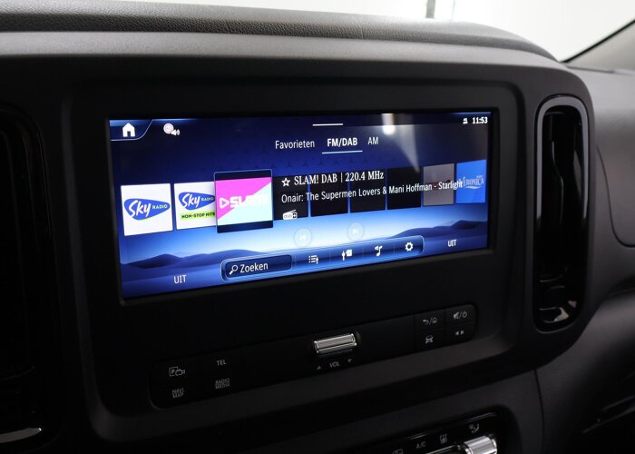 Mercedes-Benz EVITO TOURER 129 L2 PRO 90kWh | 8-PERSOONS