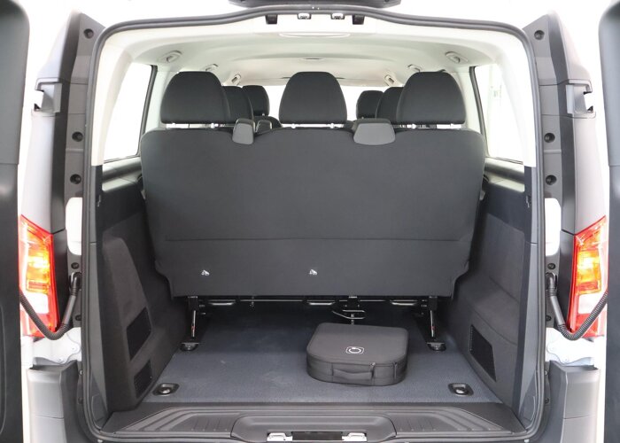 Mercedes-Benz EVITO TOURER 129 L2 PRO 90kWh | 8-PERSOONS