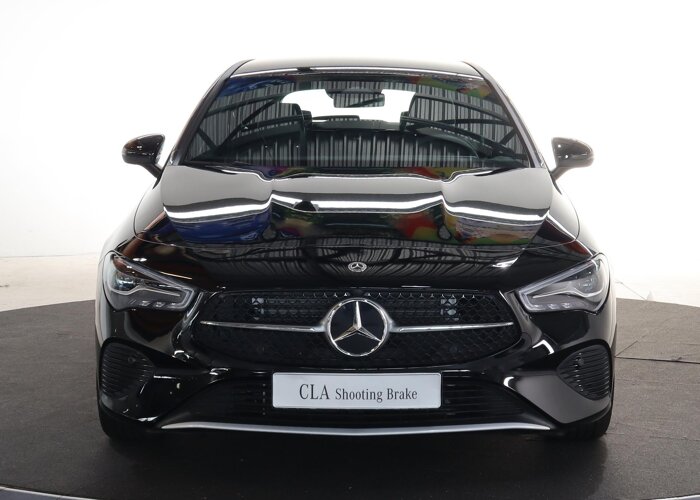 Mercedes-Benz CLA-Klasse Shooting Brake 180 Star Edition LIMITED