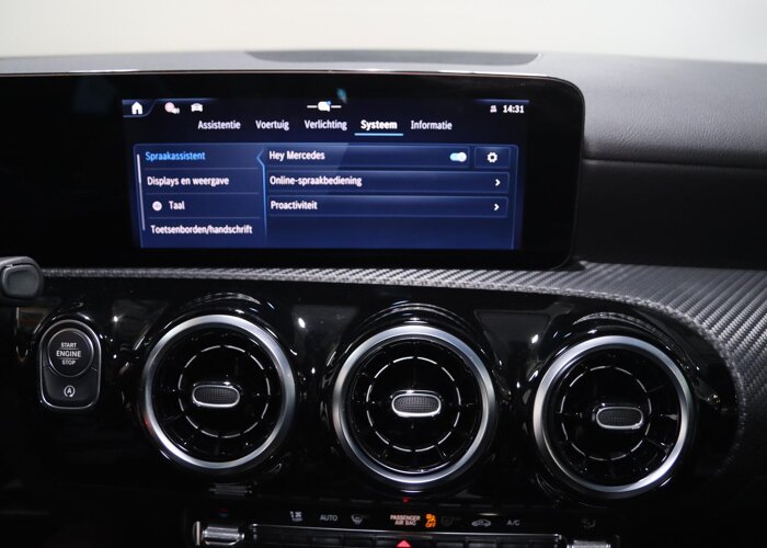 Mercedes-Benz CLA-Klasse Shooting Brake 180 Star Edition LIMITED