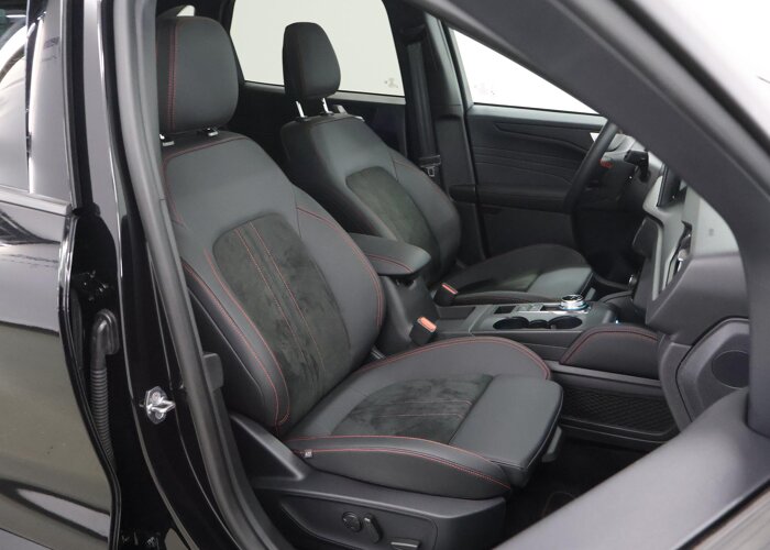 Ford Kuga 2.5 PHEV ST-Line X