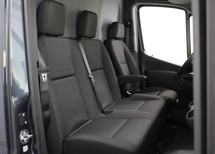 Mercedes-Benz eSprinter 314 L2 H2 RWD PRO 81kWh |