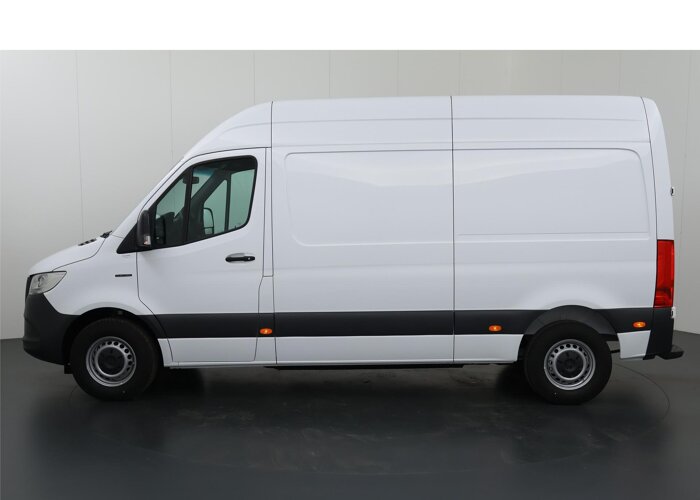 Mercedes-Benz eSprinter 414 L2 H2 RWD PRO 81kWh |