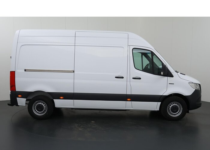 Mercedes-Benz eSprinter 414 L2 H2 RWD PRO 81kWh |