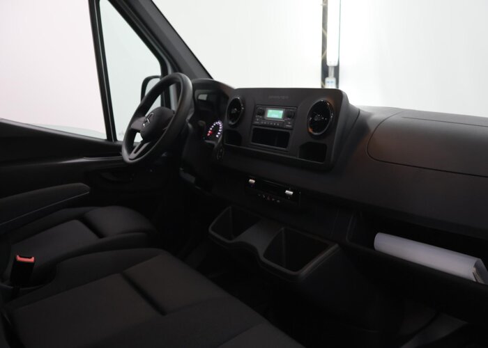 Mercedes-Benz eSprinter 414 L2 H2 RWD PRO 81kWh |