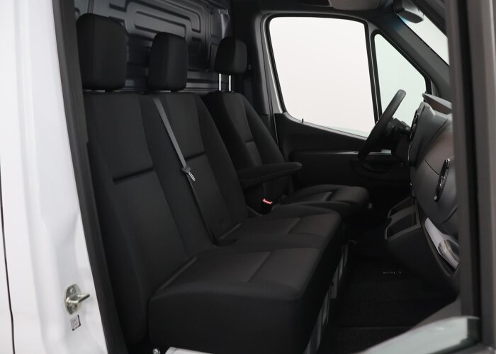 Mercedes-Benz eSprinter 414 L2 H2 RWD PRO 81kWh |