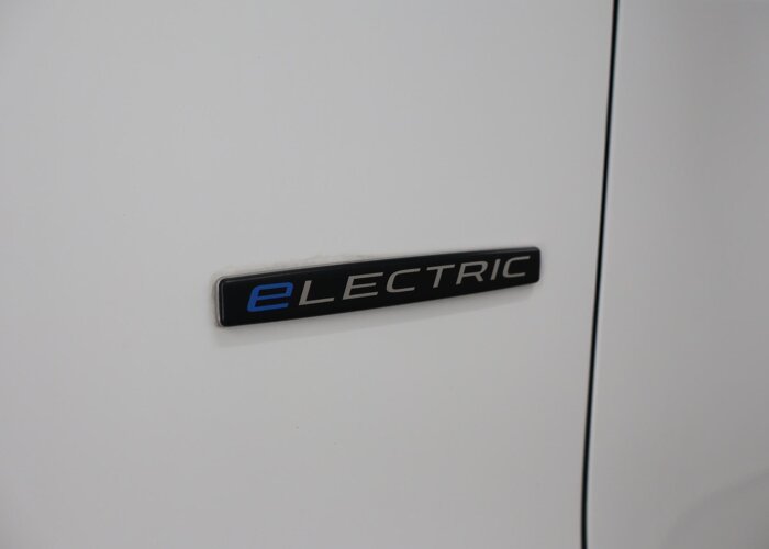 Mercedes-Benz eSprinter 414 L2 H2 RWD PRO 81kWh |