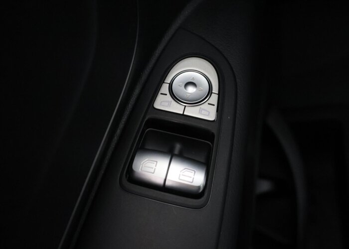 Mercedes-Benz Vito Bestelwagen 114 CDI L2 PRO