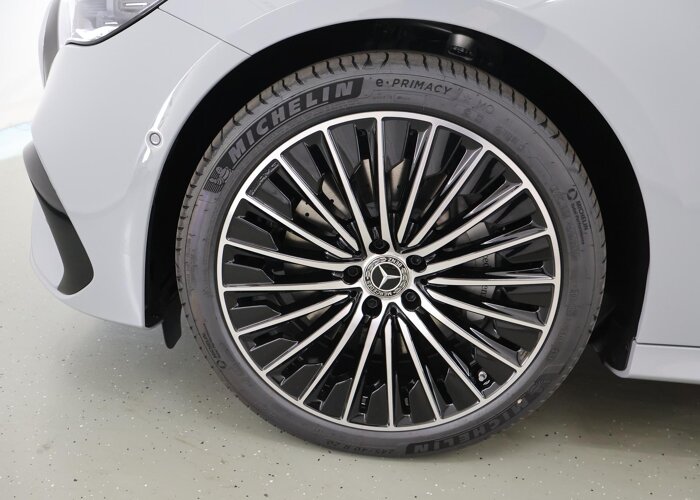 Mercedes-Benz E-Klasse 300e Sport Edition