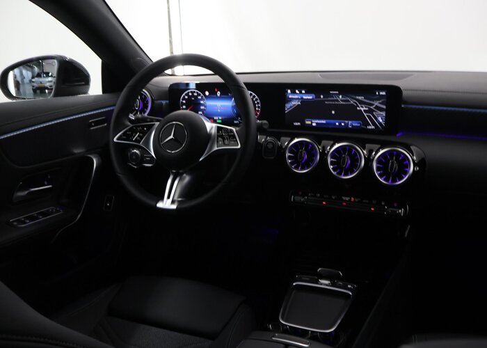 Mercedes-Benz CLA-Klasse 180 Shooting Brake Star Edition Luxury Line