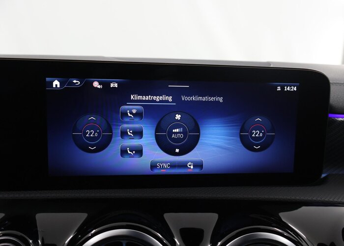 Mercedes-Benz CLA-Klasse 180 Shooting Brake Star Edition Luxury Line