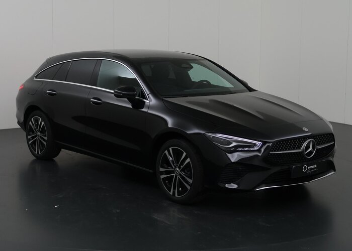 Mercedes-Benz CLA-Klasse 180 Shooting Brake Star Edition Luxury Line