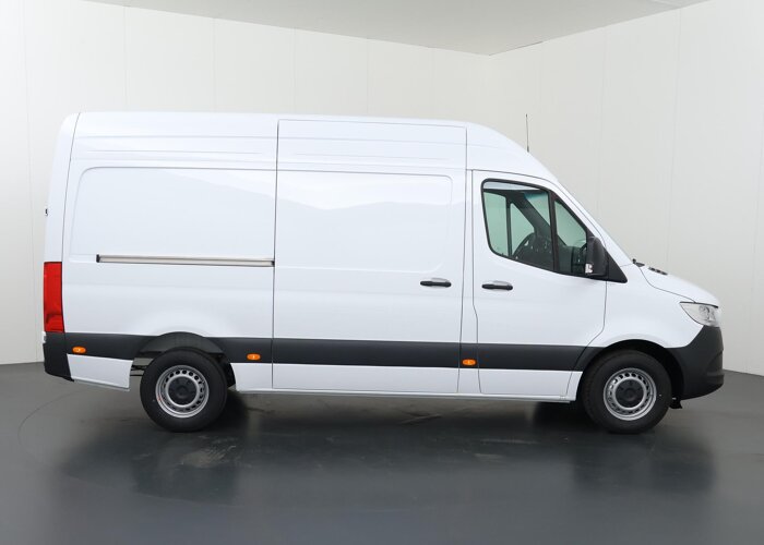 Mercedes-Benz Sprinter 315 | Aut. | L2 H2 | RWD | PRO | 3500 KG. AHW