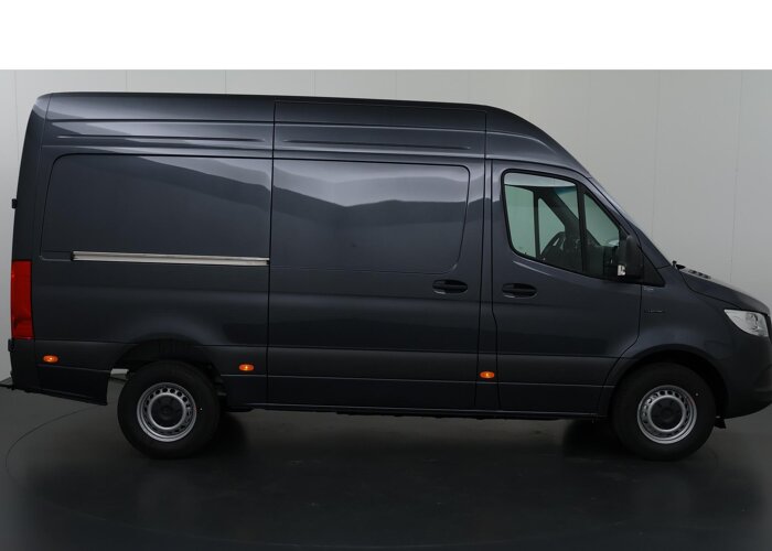 Mercedes-Benz eSprinter 314 L2 H2 RWD PRO 81kWh |
