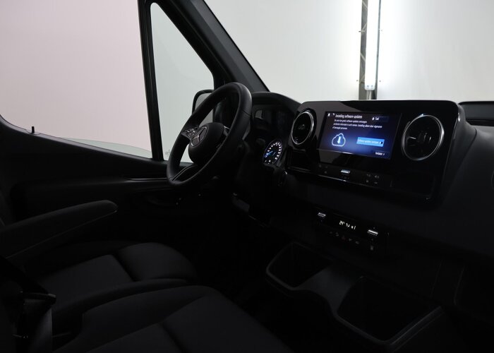 Mercedes-Benz eSprinter 314 L2 H2 RWD PRO 81kWh |