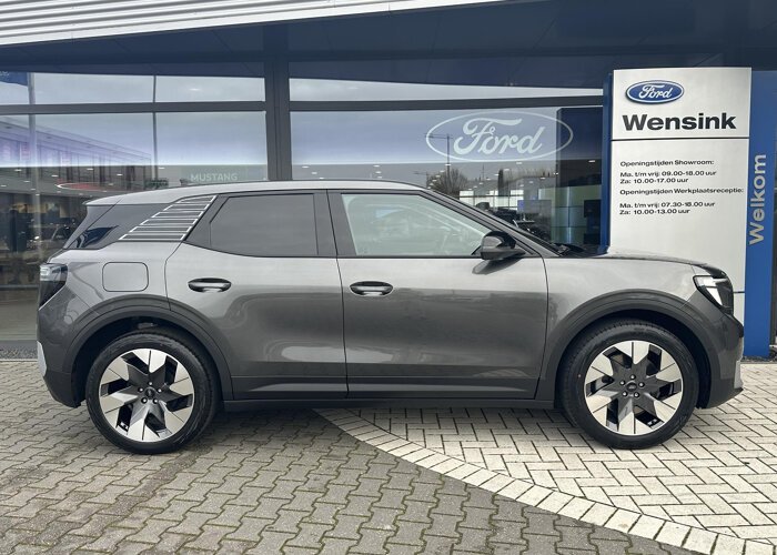 Ford Explorer Premium Extended Range RWD 77 kWh