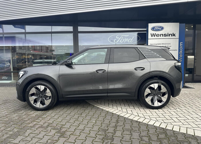 Ford Explorer Premium Extended Range RWD 77 kWh