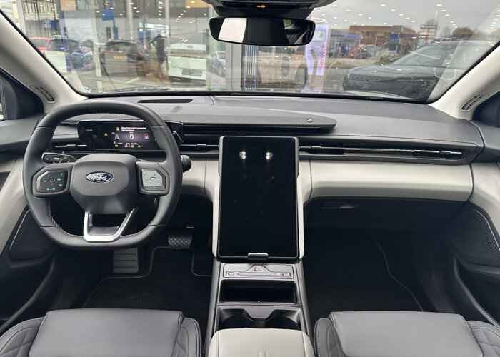 Ford Explorer Premium Extended Range RWD 77 kWh