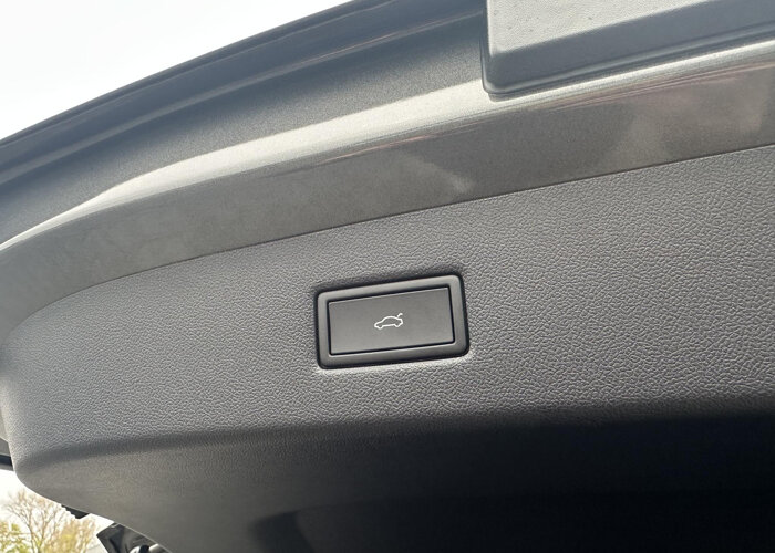Ford Explorer Premium Extended Range RWD 77 kWh
