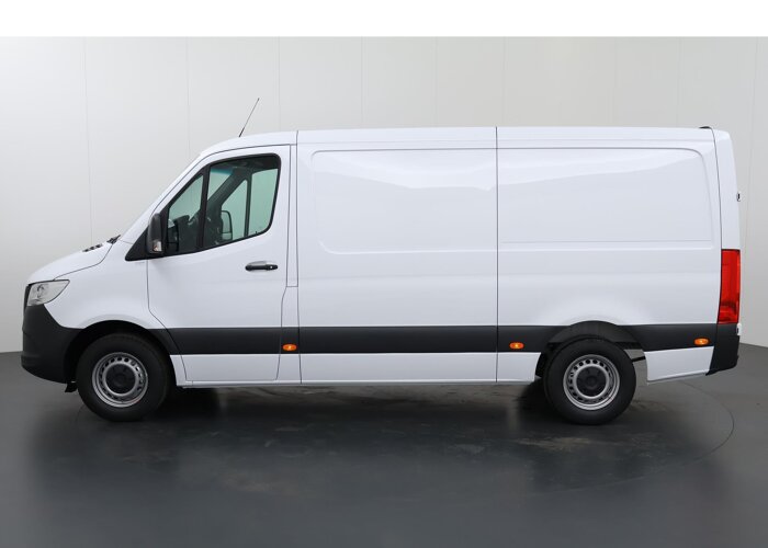 Mercedes-Benz Sprinter 315 CDI | L2 H1 | RWD | PRO | Parkeercamera | Airc