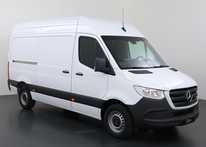 Mercedes-Benz Sprinter 315 L2H2 RWD PRO