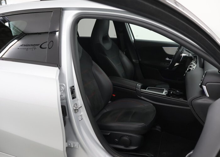 Mercedes-Benz A-Klasse 180 AMG Line
