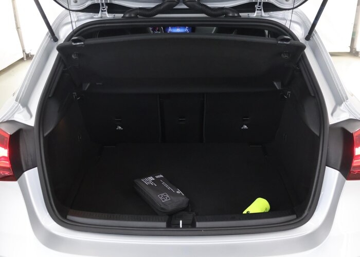 Mercedes-Benz A-Klasse 180 AMG Line