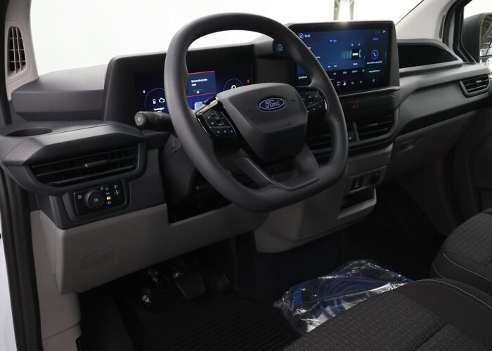Ford Transit Custom 320 2.5 PHEV L1 H1 | Aut. | TREND |