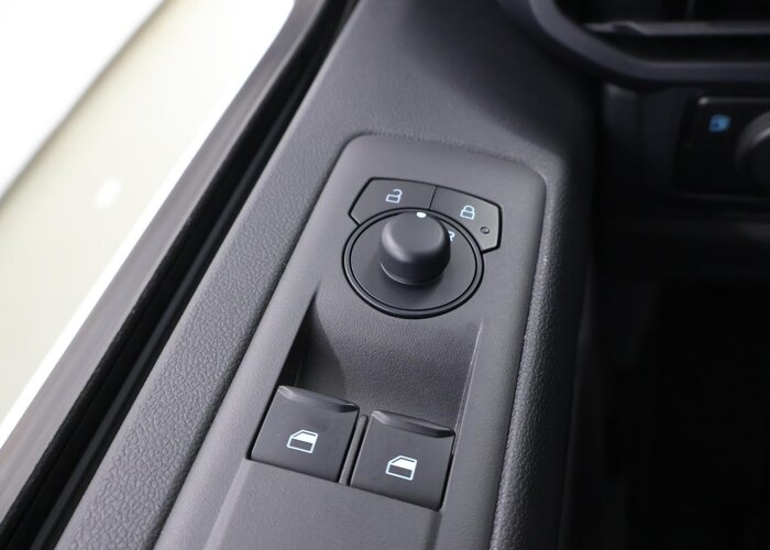 Ford Transit Custom 320 | 2.5 PHEV | L1 H1 | TREND |