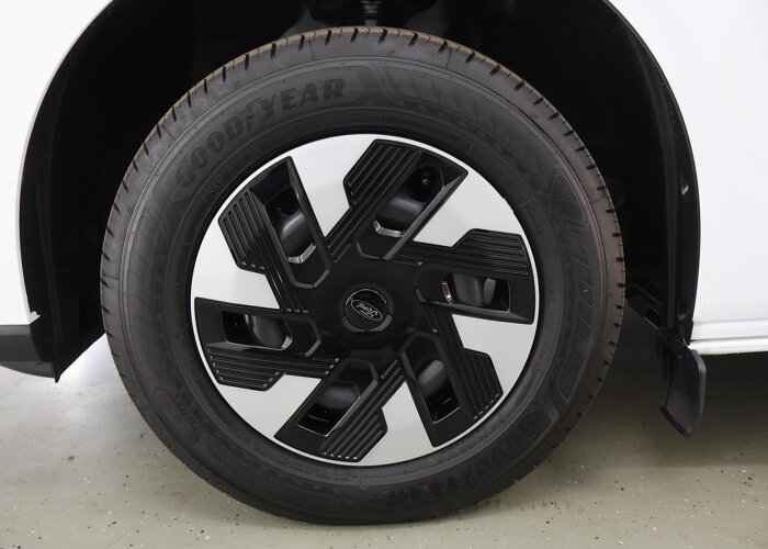 Ford Transit Custom 320 | 2.5 PHEV | L1 H1 | TREND |