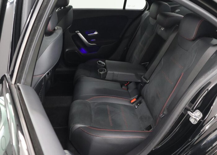Mercedes-Benz A-Klasse 250 e AMG Line