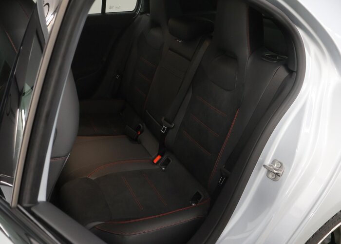 Mercedes-Benz A-Klasse 180 Business Solution AMG