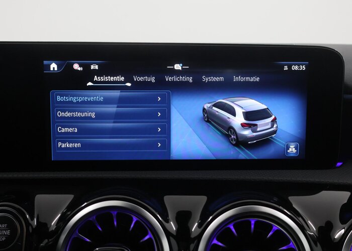 Mercedes-Benz A-Klasse 180 Business Solution AMG
