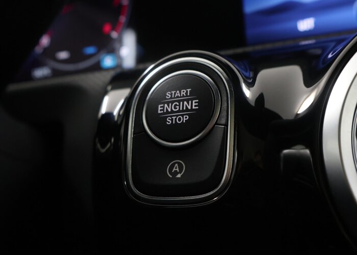 Mercedes-Benz A-Klasse 180 Business Solution AMG