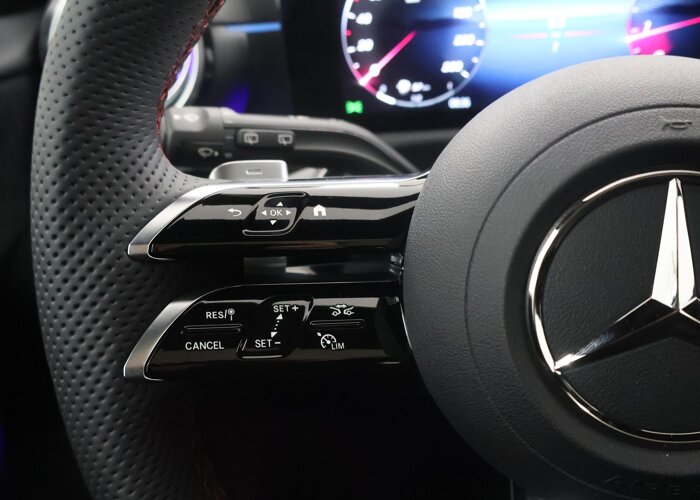 Mercedes-Benz A-Klasse 180 Business Solution AMG