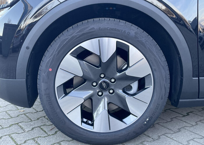 Ford Explorer Premium Extended Range RWD 77 kWh