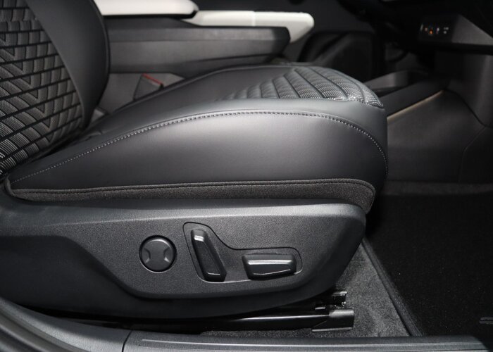 Kia EV4 GT-Line Business Edition 81.4 kWh