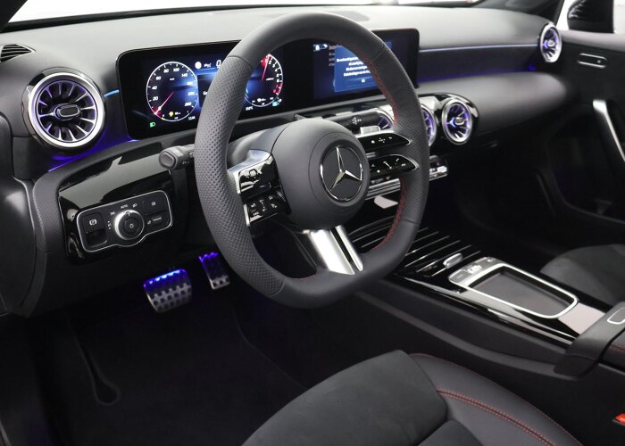 Mercedes-Benz A-Klasse 250e Business Solution AMG