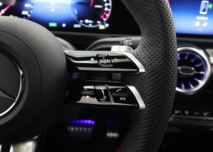 Mercedes-Benz A-Klasse 250e Business Solution AMG