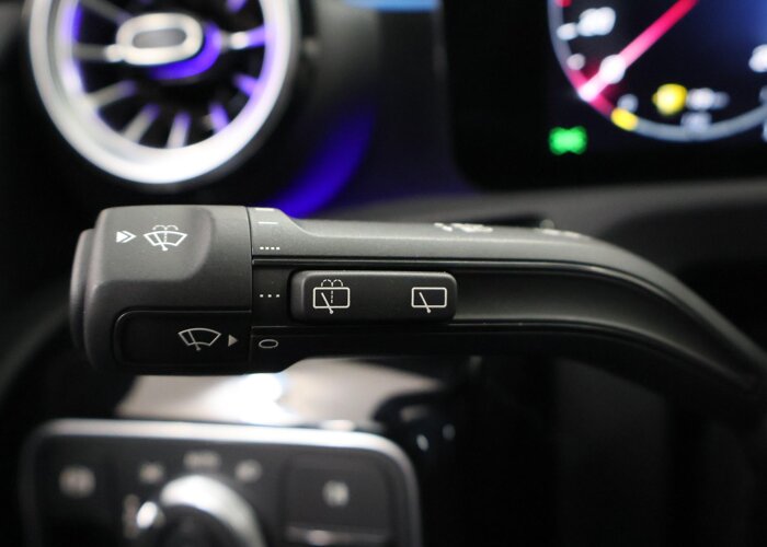 Mercedes-Benz A-Klasse 250e Business Solution AMG