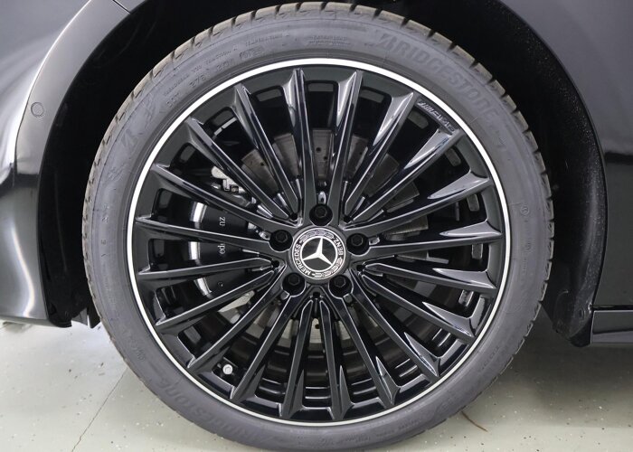 Mercedes-Benz A-Klasse 250e Business Solution AMG