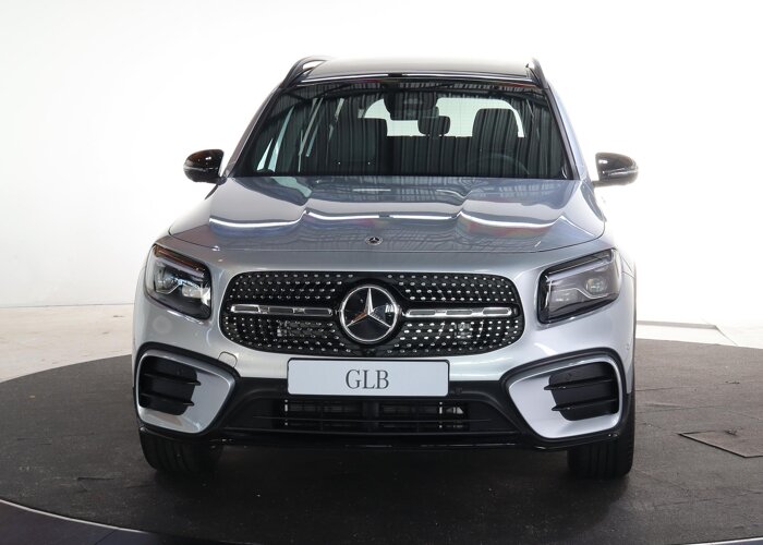 Mercedes-Benz GLB 180 Business Solution AMG