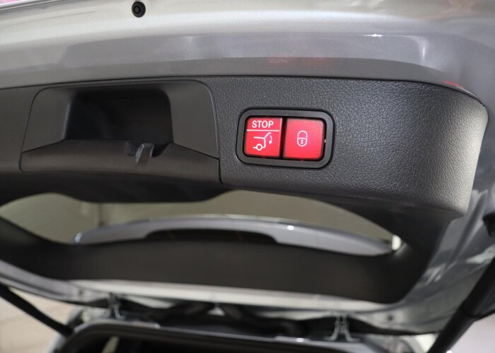 Mercedes-Benz GLB 180 Business Solution AMG