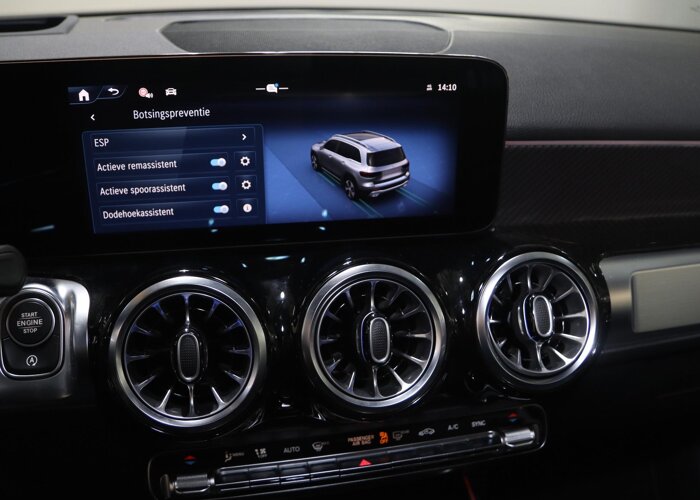 Mercedes-Benz GLB 180 Business Solution AMG